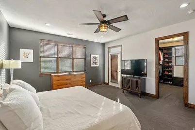 1054 E 200 S, Salt Lake City, UT 84102 - Photo 27