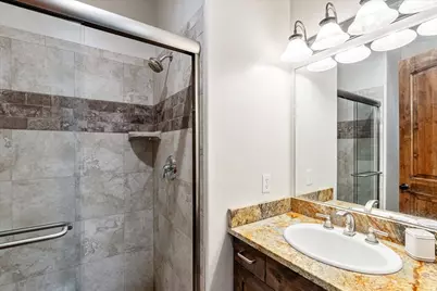 1054 E 200 S, Salt Lake City, UT 84102 - Photo 35