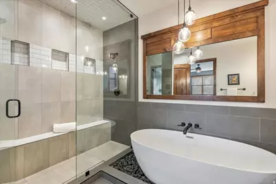 1054 E 200 S, Salt Lake City, UT 84102 - Photo 29