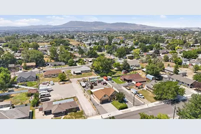 685 N 200 W, Lehi, UT 84043 - Photo 55