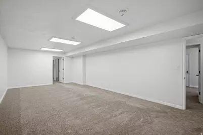 240 W 4050 N, Pleasant View, UT 84414 - Photo 25