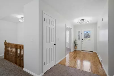 240 W 4050 N, Pleasant View, UT 84414 - Photo 5