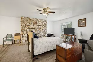 397 W 400 N, Bountiful, UT 84010 - Photo 9