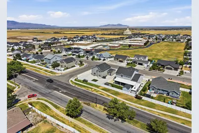 311 W 2030 N, Tooele, UT 84074 - Photo 5
