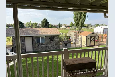 6089 W 5050 S, Hooper, UT 84315 - Photo 7