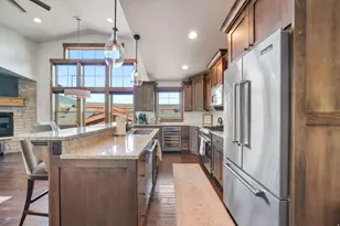 9855 N Vista Dr, Heber City, UT 84032 - Photo 5