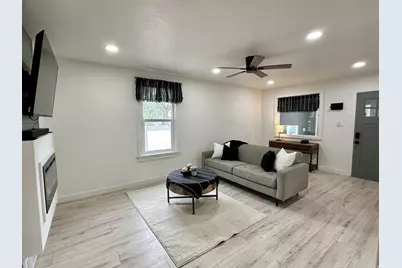 555 N 100 W, Tooele, UT 84074 - Photo 7