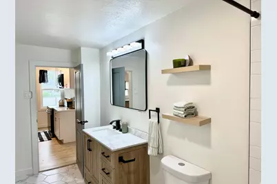 555 N 100 W, Tooele, UT 84074 - Photo 13