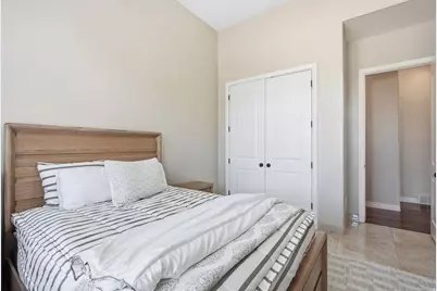 1261 W Alta Creek Cir S, South Jordan, UT 84095 - Photo 37