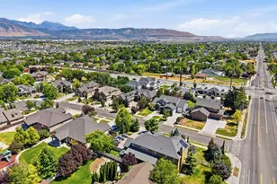 1261 W Alta Creek Cir S, South Jordan, UT 84095 - Photo 77
