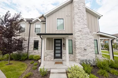 1404 E Rustic Wood Ct, Sandy, UT 84092 - Photo 3