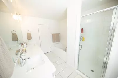 1404 E Rustic Wood Ct, Sandy, UT 84092 - Photo 19
