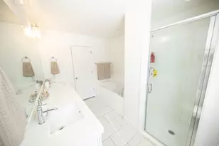 1404 E Rustic Wood Ct, Sandy, UT 84092 - Photo 19