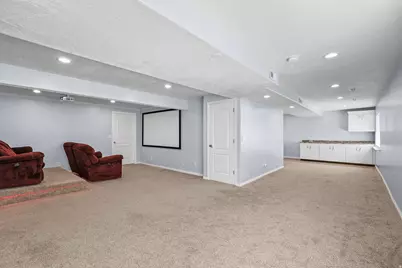 736 E 2200 S, Clearfield, UT 84015 - Photo 25