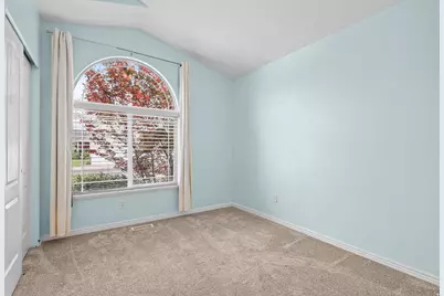 736 E 2200 S, Clearfield, UT 84015 - Photo 19