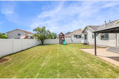 736 E 2200 S, Clearfield, UT 84015 - Photo 41