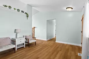 736 E 2200 S, Clearfield, UT 84015 - Photo 5