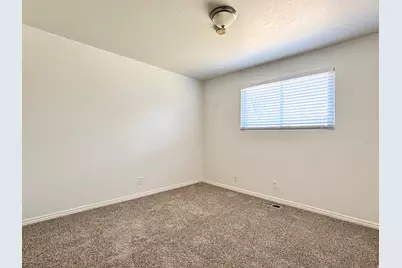 2237 E Karalee Way S, Sandy, UT 84092 - Photo 15