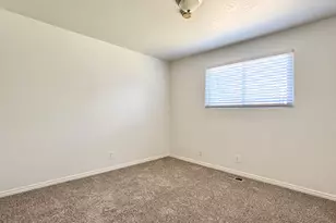 2237 E Karalee Way S, Sandy, UT 84092 - Photo 15