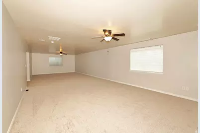1013 W 250 N, Clearfield, UT 84015 - Photo 35