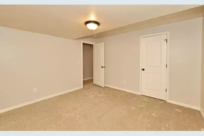 1013 W 250 N, Clearfield, UT 84015 - Photo 39