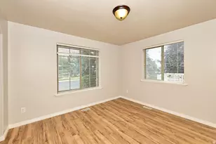 1013 W 250 N, Clearfield, UT 84015 - Photo 9