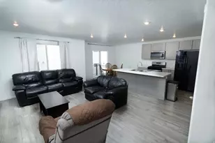 1809 N Blue Iris Ave, Tooele, UT 84074 - Photo 5