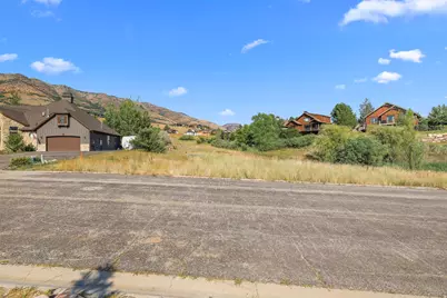5522 E Buckhorn Dr N, Eden, UT 84310 - Photo 7