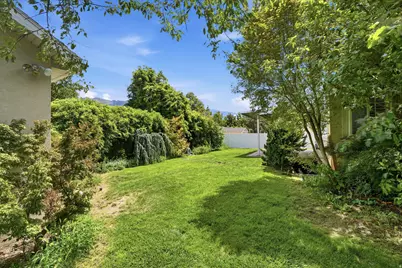 8531 Pebble Creek Cir, Sandy, UT 84093 - Photo 35