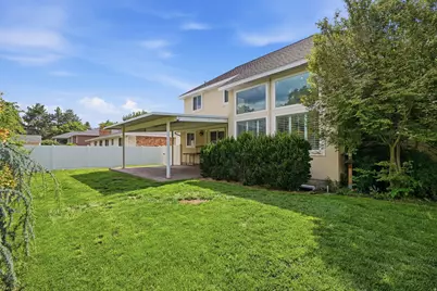 8531 Pebble Creek Cir, Sandy, UT 84093 - Photo 37