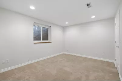 8531 Pebble Creek Cir, Sandy, UT 84093 - Photo 31
