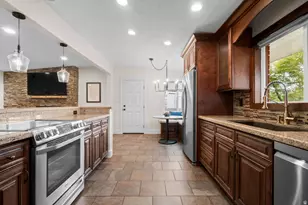 8859 S 1275 E, Sandy, UT 84094 - Photo 5