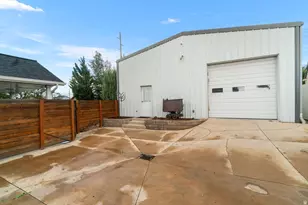 8859 S 1275 E, Sandy, UT 84094 - Photo 27