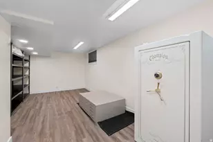 8859 S 1275 E, Sandy, UT 84094 - Photo 23