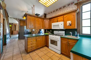 1176 S Lake St E, Salt Lake City, UT 84105 - Photo 11