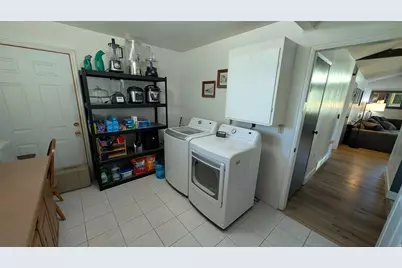 10585 N 6400 W, Highland, UT 84003 - Photo 35