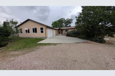 10585 N 6400 W, Highland, UT 84003 - Photo 3