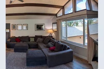 10585 N 6400 W, Highland, UT 84003 - Photo 15