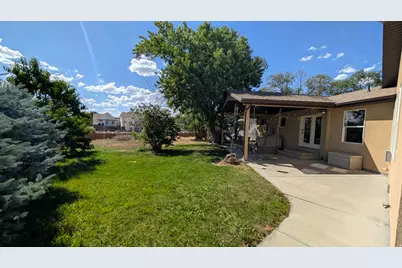 10585 N 6400 W, Highland, UT 84003 - Photo 5