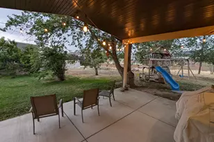 10585 N 6400 W, Highland, UT 84003 - Photo 9