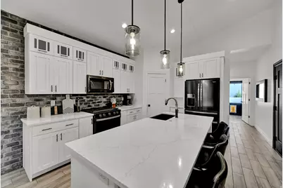 945 S 650 W, Farmington, UT 84025 - Photo 11