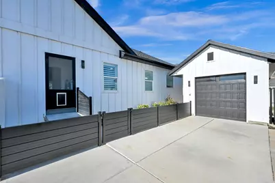 945 S 650 W, Farmington, UT 84025 - Photo 5