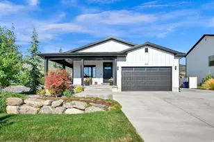 945 S 650 W, Farmington, UT 84025 - Photo 1