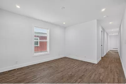 1500 N Angel St. #20, Layton, UT 84041 - Photo 3