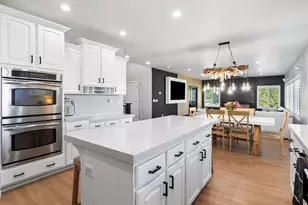 6042 W Trailview Way S, Herriman, UT 84096 - Photo 9
