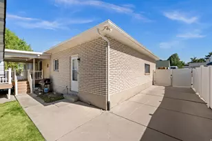1398 W Hawksbill Dr, Salt Lake City, UT 84123 - Photo 45