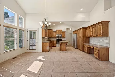 8212 S 2560 E, South Weber, UT 84405 - Photo 11