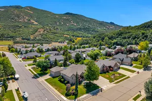 8212 S 2560 E, South Weber, UT 84405 - Photo 71