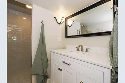 2524 S Edgehill Dr, Bountiful, UT 84010 - Photo 55