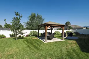 2524 S Edgehill Dr, Bountiful, UT 84010 - Photo 13